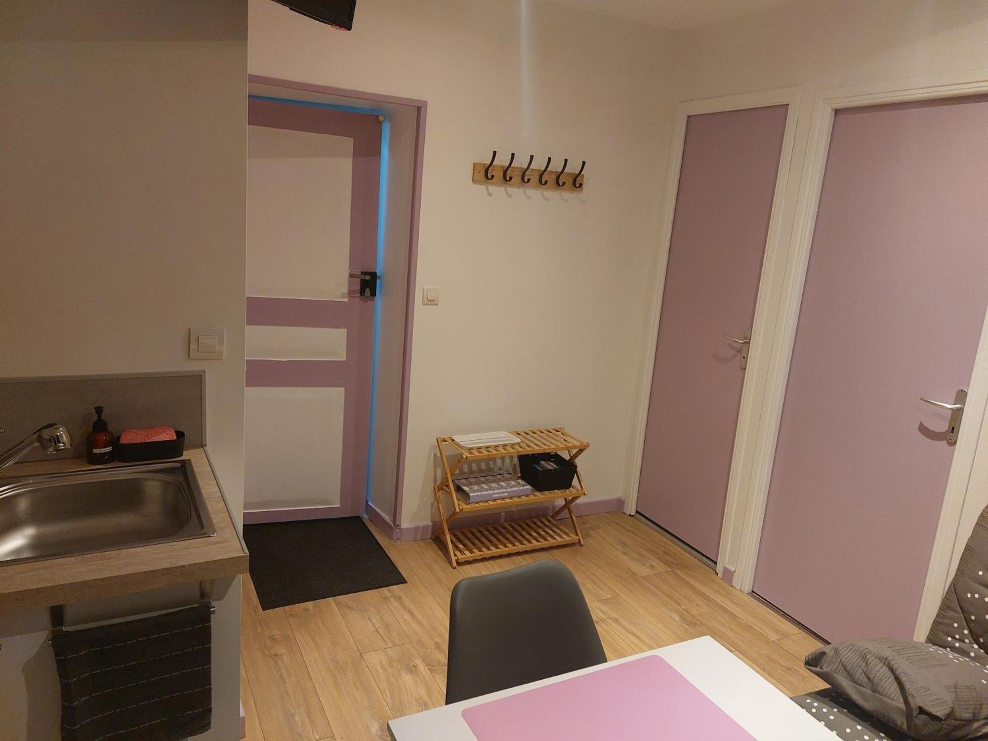 Studio Refait A Neuf Clos Saint Genest Manzat Εξωτερικό φωτογραφία
