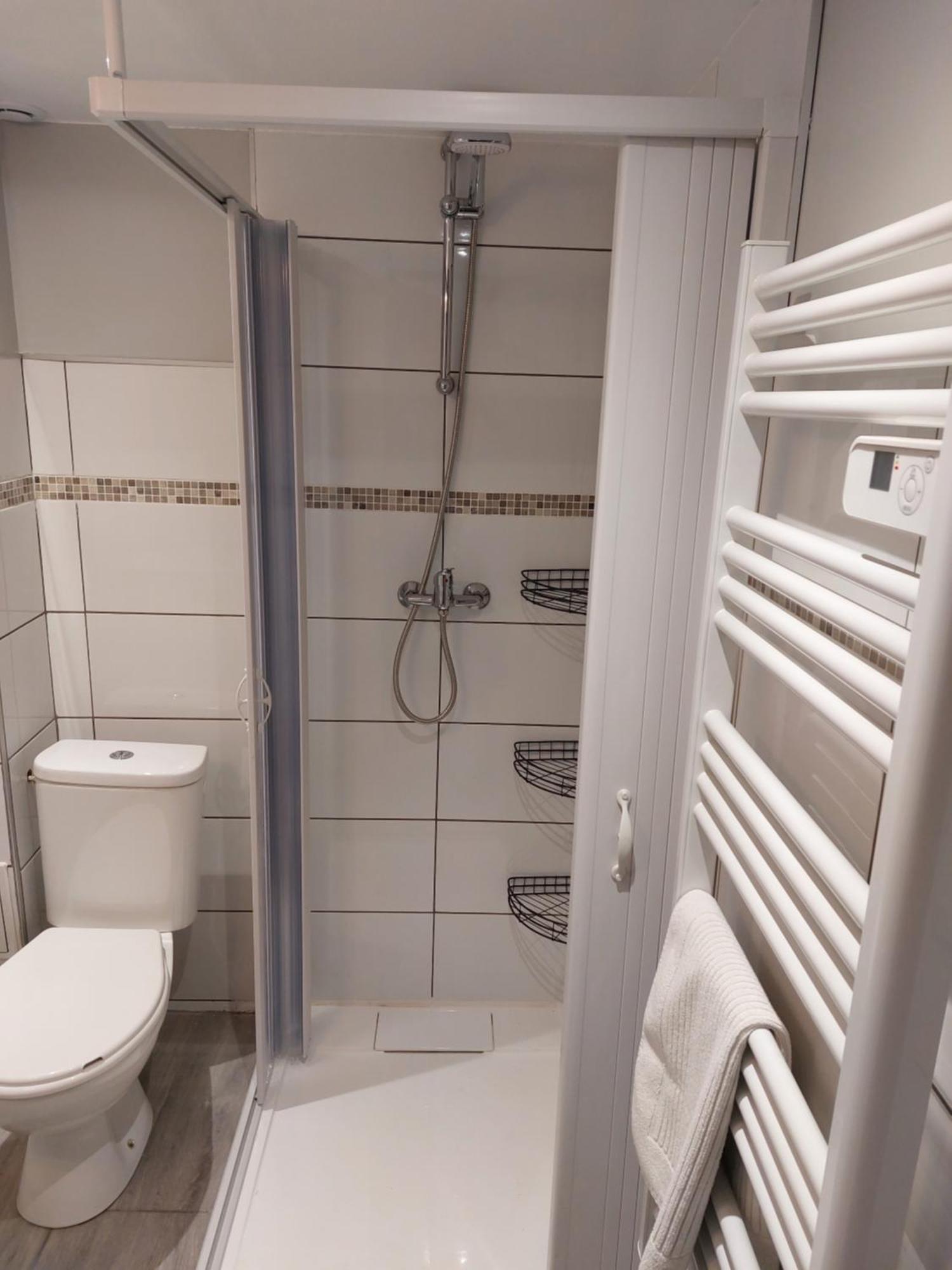 Studio Refait A Neuf Clos Saint Genest Manzat Εξωτερικό φωτογραφία